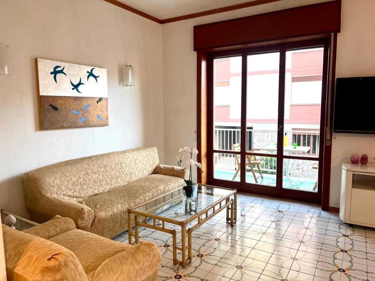 Appartement Pool Family Big Appartament In Center Sorrente